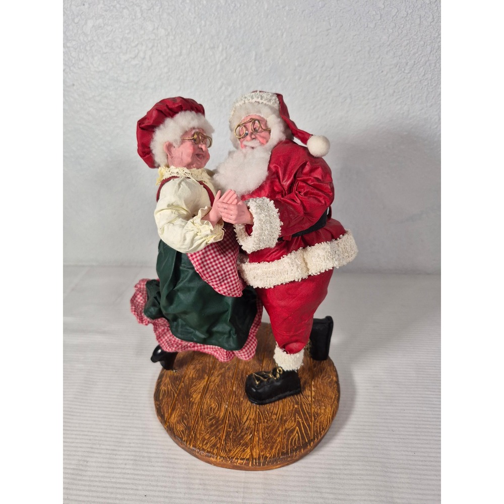 Vintage Dancing Santa and Mrs Claus Christmas Figurine Fabric Mache Decor